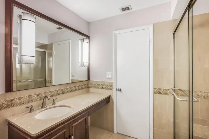 3015 Oaktree Lane, Hollywood, FL 33021 (
