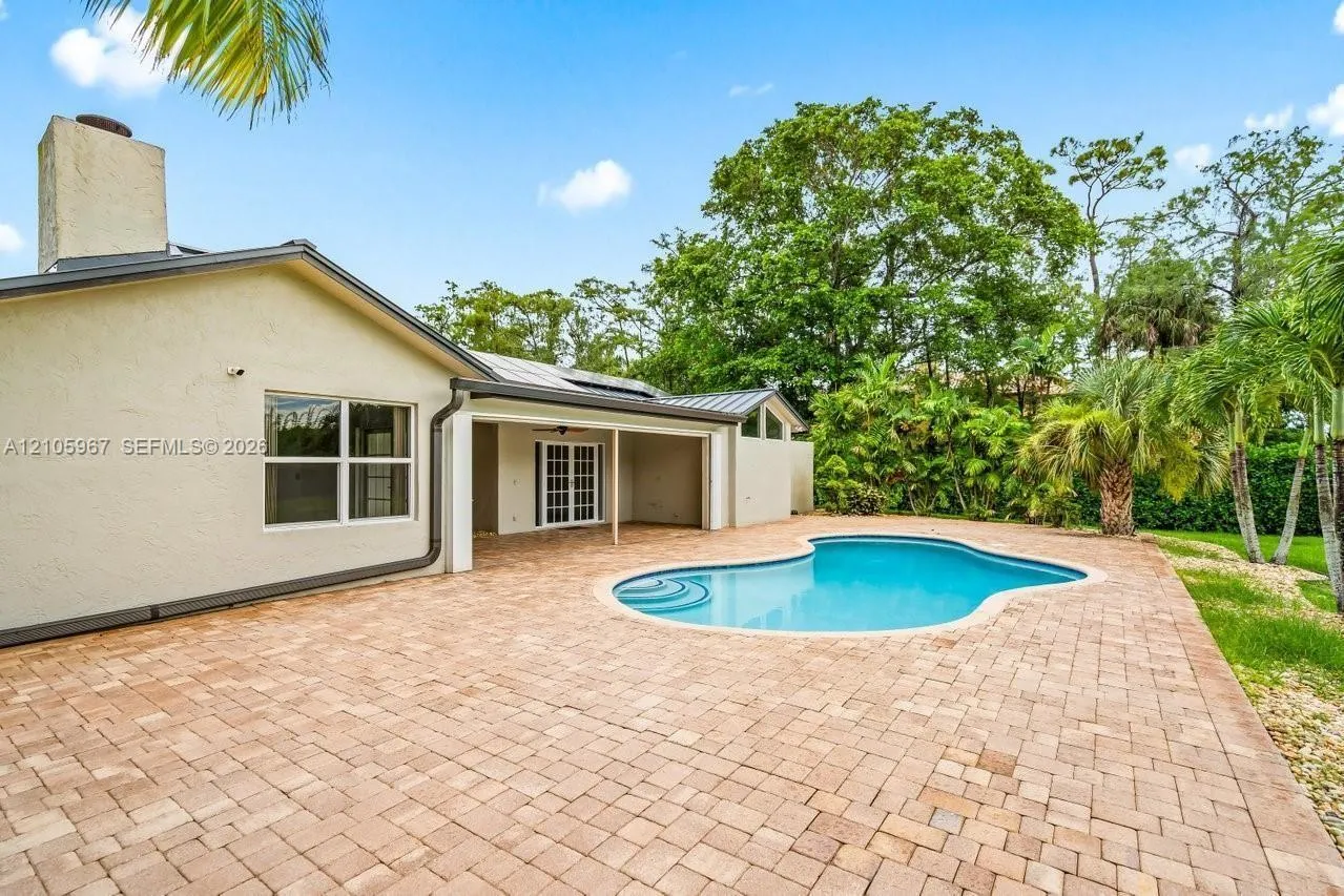 Property photo 25