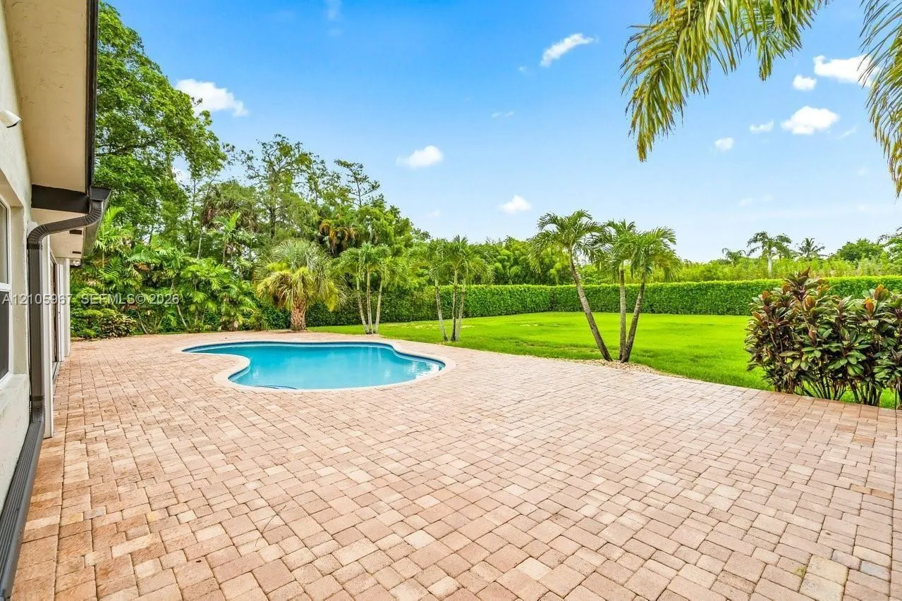 Property photo 26