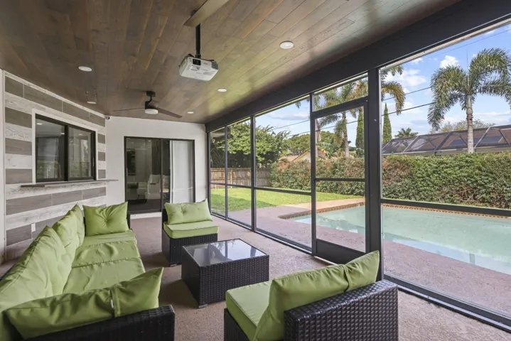 80 West Rubber Tree Drive - 22.jpg-SMALL