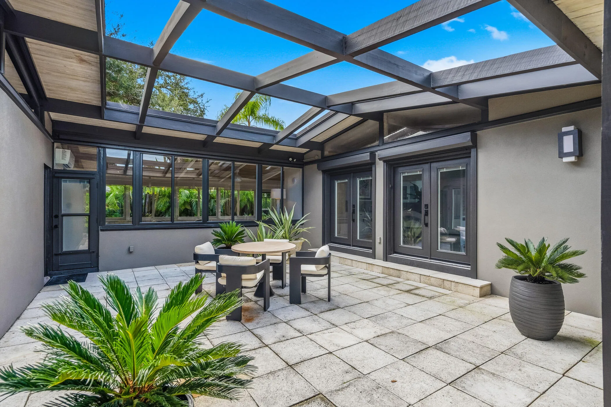 Property photo 31