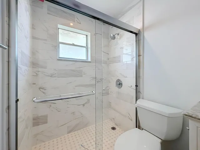813 SW 5th Court-43