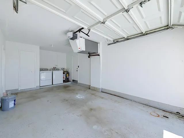 813 SW 5th Court-48