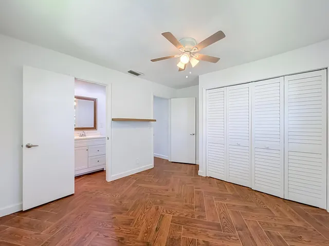 813 SW 5th Court-33