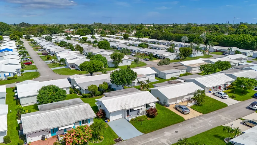 813 SW 5th Court-6