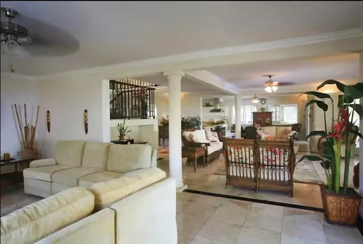 Seamless connection between the living and dining areas.