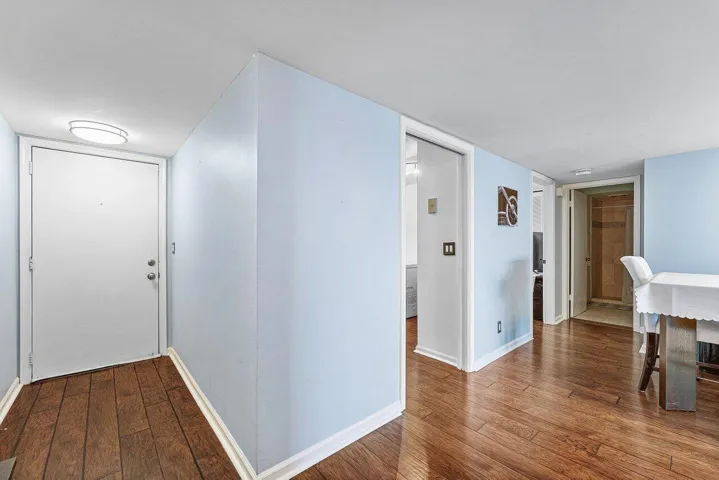 002-3040LakeShoreDrive-502-RivieraBeach-