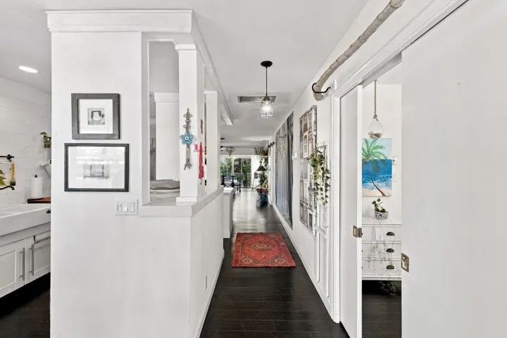 1130 mahogany way U204_004