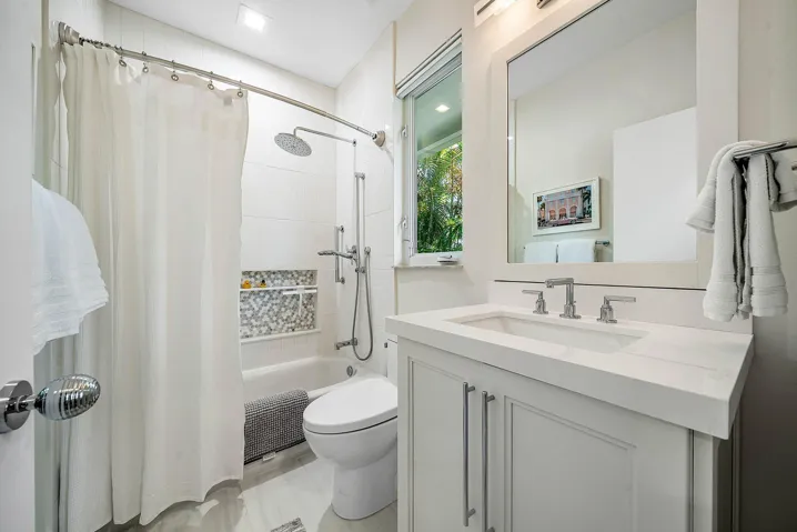 027-13660RivoliDrive-PalmBeachGardens-FL