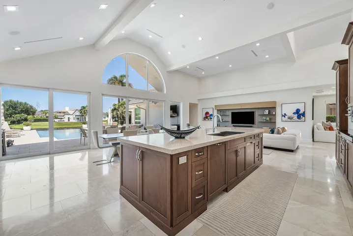017-13660RivoliDrive-PalmBeachGardens-FL