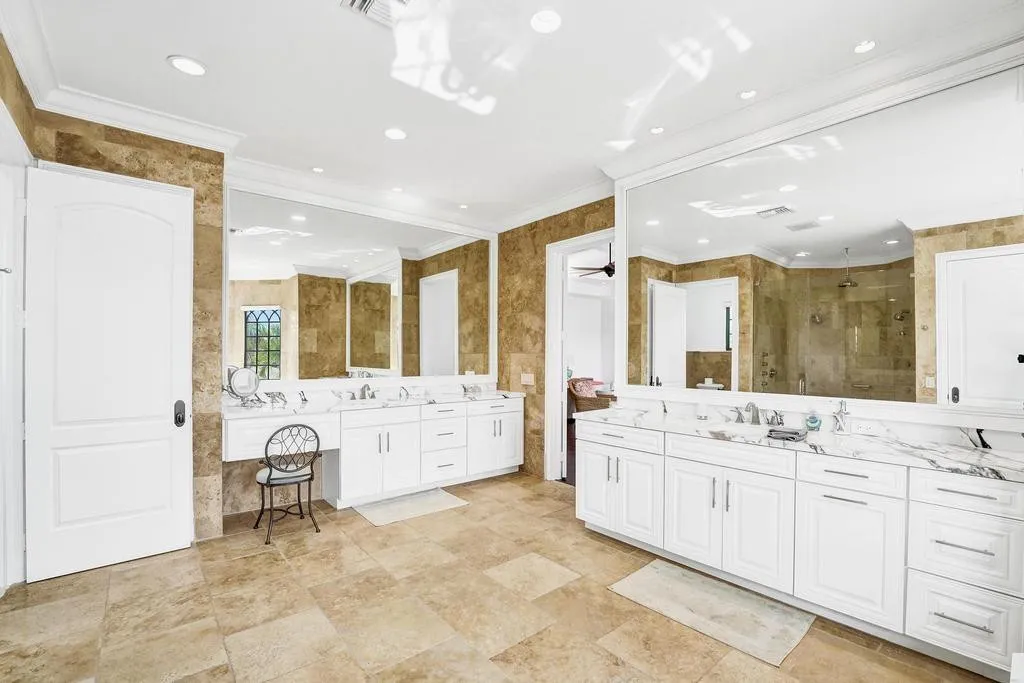 Property photo 72