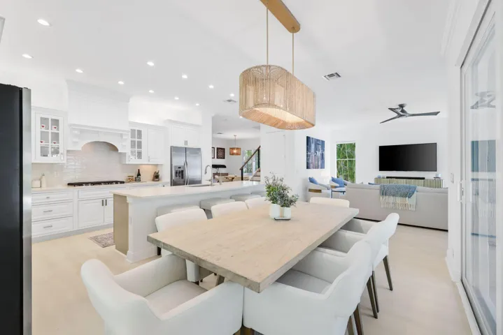 391 East Boca Raton Road - 16.jpg-SMALL