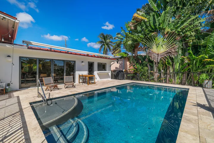 2408 NE 17th Terr-54