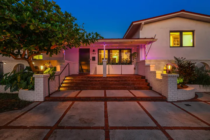 2408 NE 17th Terr-100