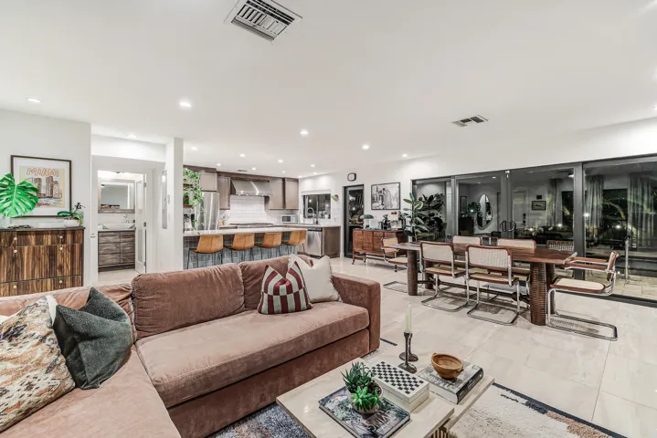 2408 NE 17th Terr-50