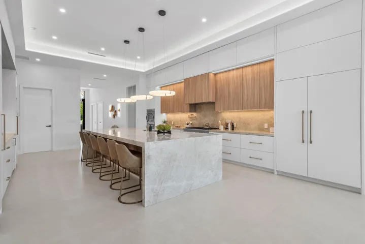 017-696HastingsStreet-BocaRaton-FL-33487