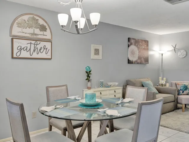 18-web-or-mls-DSC07928 2886 Fernley Dr E