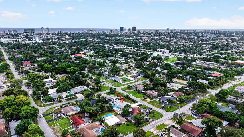 Historic Old Pompano neighborhood view