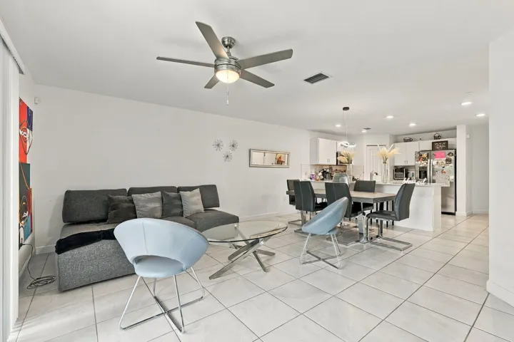 15-web-or-mls-4194_Bent_River_Rd_015