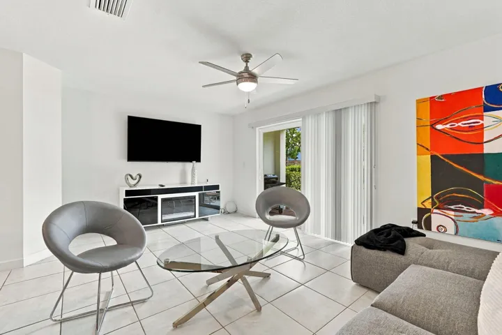 13-web-or-mls-4194_Bent_River_Rd_013