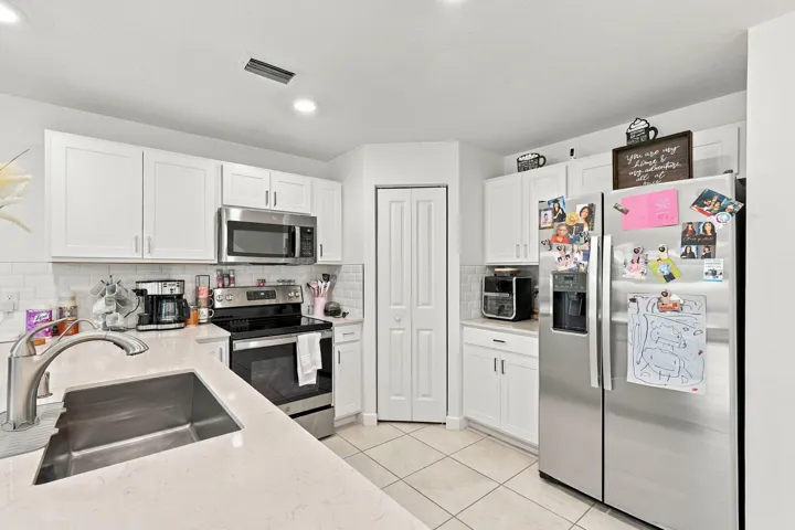 5-web-or-mls-4194_Bent_River_Rd_005