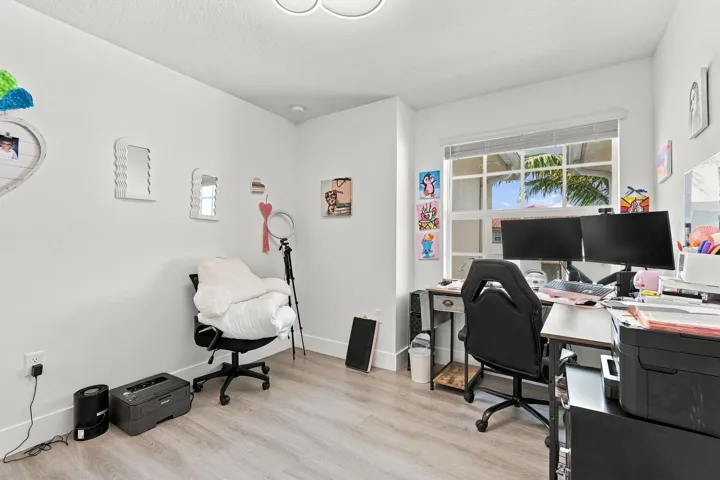 26-web-or-mls-4194_Bent_River_Rd_026
