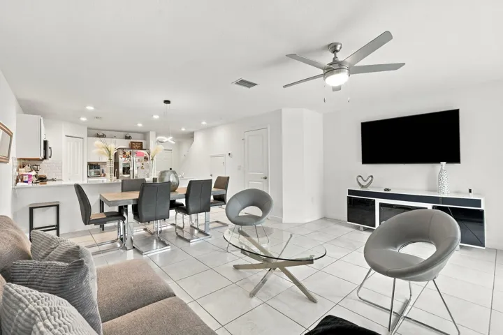 14-web-or-mls-4194_Bent_River_Rd_014