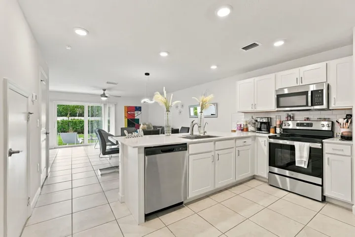2-web-or-mls-4194_Bent_River_Rd_002