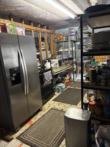 Kitchen main