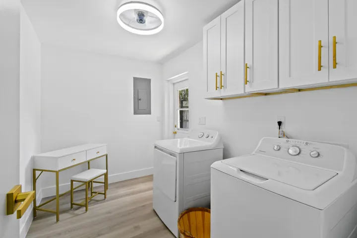 19005SESouthgateDr(43)