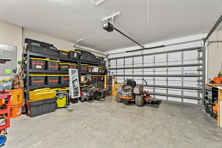 069-1293869thStN-WestPalmBeach-SMALL