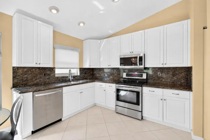 04_Kitchen
