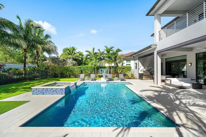 059-9586VescovatoWay-BocaRaton-FL-33496-