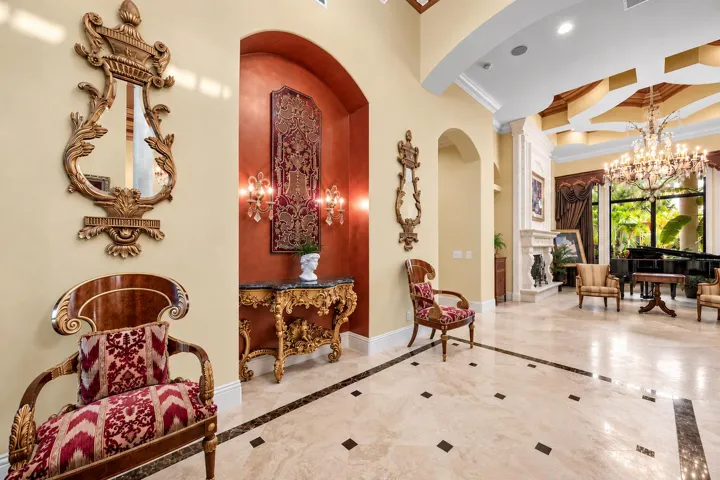 Elegant Foyer
