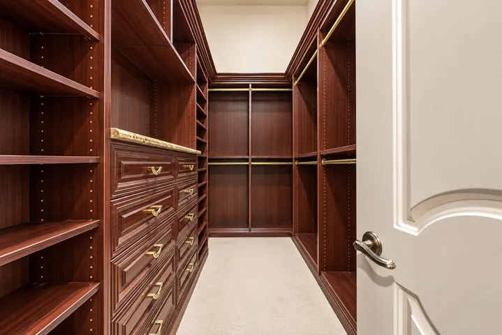 Items in closet have been virtually removed