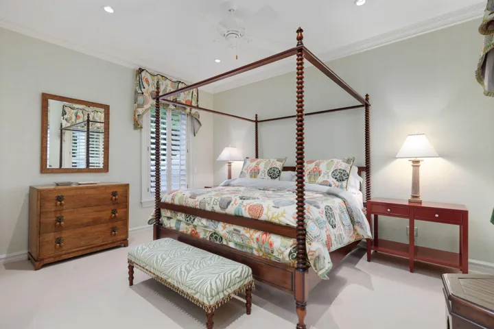 25 - Guest Bedroom 2