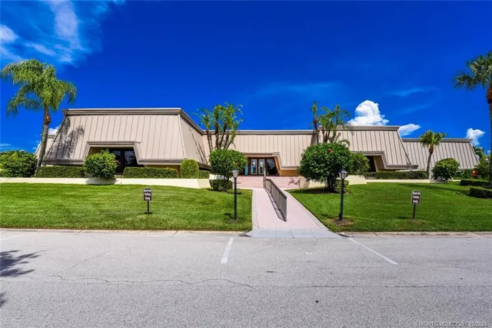 Clubhouse Complex - Sparkling Pool, Pickleball, Tennis, Shuffleboard, BOCCI, Exercise Room, Billiards, Ping Pong, Card/Game Room, Ballroom, Screend Porch, 2 Kitchens, Kayak/Surf Board Storage, Library kept current with new Books....