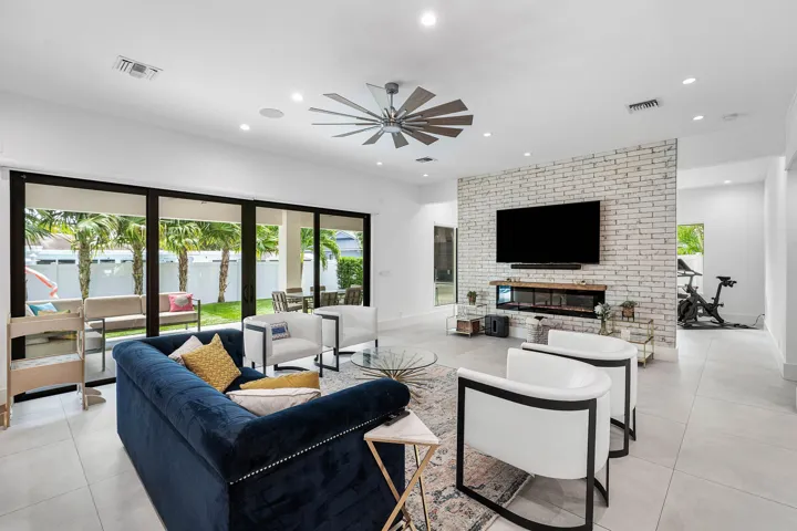 015-918Southwest28thAvenue-BoyntonBeach-