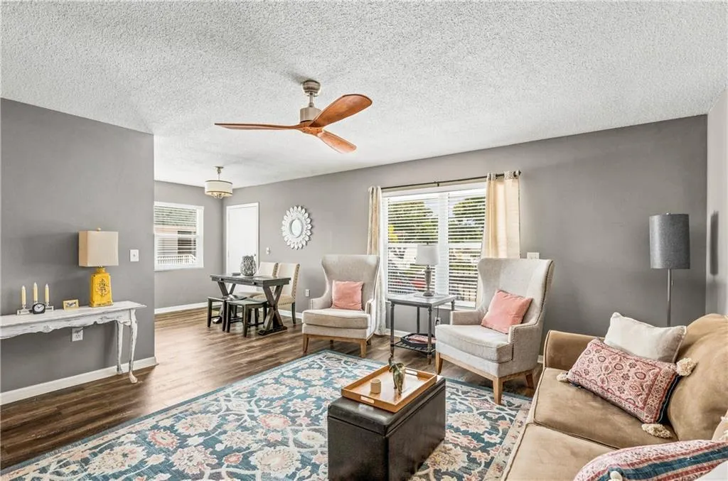 Property photo 23