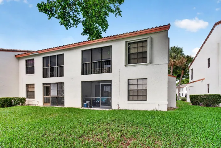 Back of 330 Palmwood