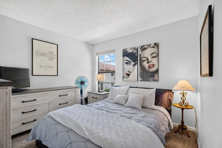 2nd Bedroom