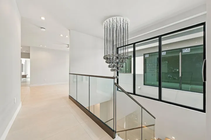 18-web-or-mls-1015-ne-3rd-st