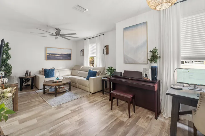 2nd Floor Living room