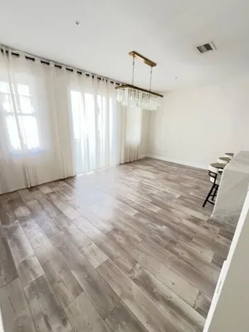 2nd Floor Dinning Room Empty