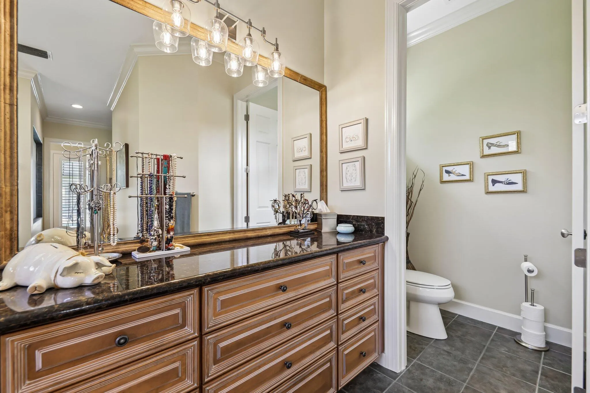 Property photo 40