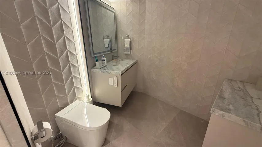 3rd bed bath