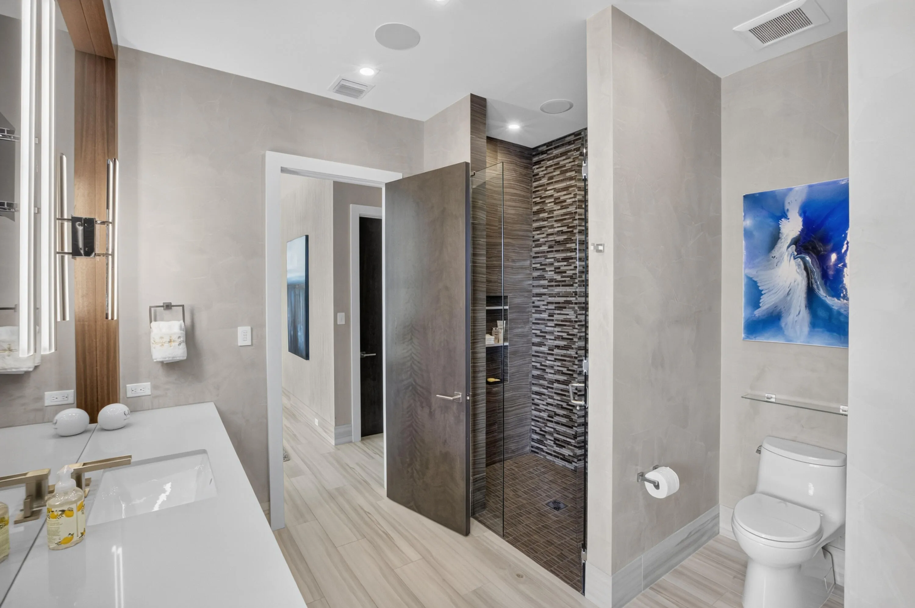 Property photo 86