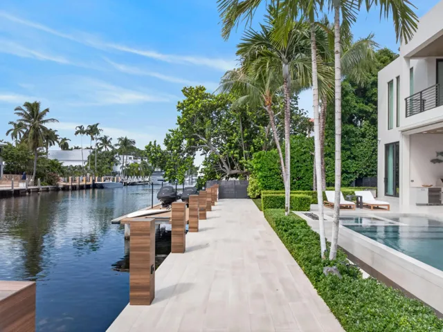 153_1-Royal-Palm-Real-Estate-Photography