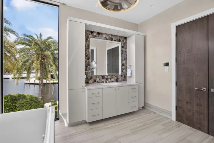 088_1-Royal-Palm-Real-Estate-Photography