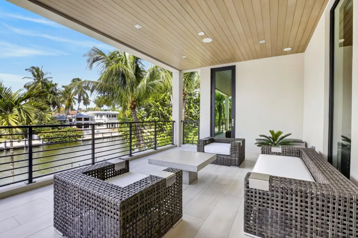 091_1-Royal-Palm-Real-Estate-Photography